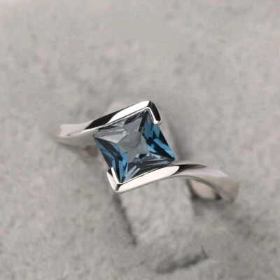 Anillo único de topacio azul piedras preciosas naturales anillo de plata de ley 925 para mujer Foto 1 de 4