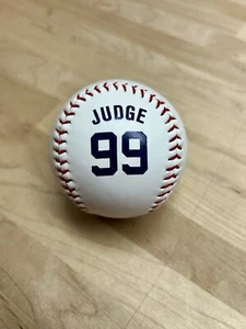 Rawlings MLB New York Yankees 99 Judge Logo Baseball, Official, White - Picture 1 of 3