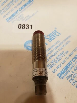 Allen Bradley 42CM-D2MPAE-D4 Series A Sensor pnp 10-30vdc *IN*STOCK*USA*  - Image 1 of 4