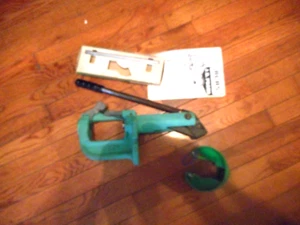RCBS J.R.3 RELOADING PRESS  & RCBS FEEDING TUBES - Picture 1 of 4
