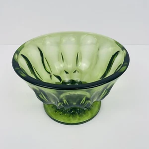 Vintage Anchor Hocking Emerald Green Glass Fairfield Footed Bowl Candy Dish - Picture 1 of 6