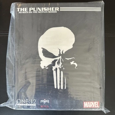 Mezco One : 12 Collective MARVEL NETFLIX the PUNISHER Action Figure - Image 1 of 2
