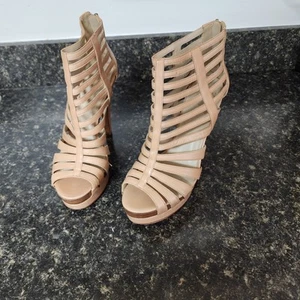 Botines de aguja Joan and David con tiras al tobillo gladiador talla 7M - Imagen 1 de 10