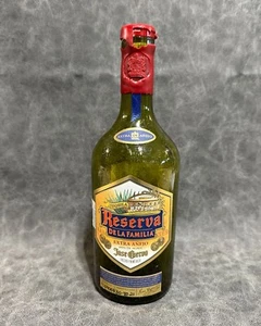 Tequila - Reserva de la Familia - Jose Cuervo  Extra Añejo  Mexico Empty Bottle - Picture 1 of 2