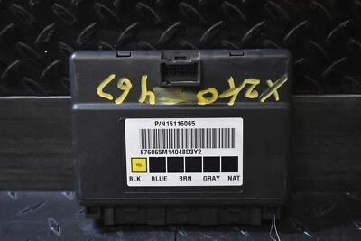 Módulo de control de carrocería Chevy Silverado 2500HD 2003-2007 6L V8 AT 4x4 15116065 Foto 1 de 3