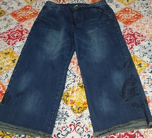 Flower Club Prohibition cropped Blue Jeans - Picture 1 of 7