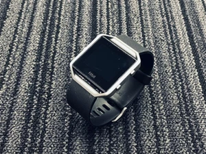FAULTY Fitbit Blaze Smart Fitness Tracker Watch 259734 Black L/G - Picture 1 of 3