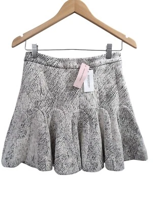 Banana Republic Mini Skirt Womens 0 Petite White Black Fit & Flare Career - Image 1 of 4