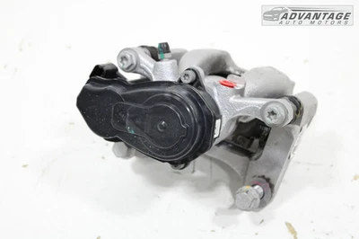 Chevrolet Trax 2024 tracción delantera trasera derecha ABS pinza de freno y actuador OEM Foto 1 de 4