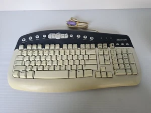 Microsoft Beige Multimedia Keyboard PS/2 Retro Gaming RT9443 - Picture 1 of 9