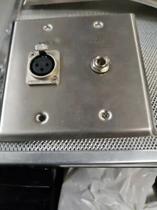 Dual Socket XLR 3-Pin Female Stainless Steel Microphone Mic Audio Aux Wall Plate - Picture 1 of 4