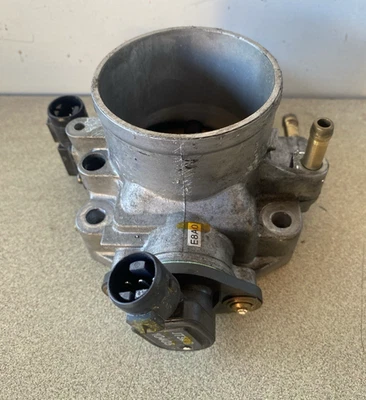 00-03 HONDA S2000 AP1/F20C CORPO DO ACELERADOR FABRICANTE DE EQUIPAMENTO ORIGINAL - Imagem 1 de 3