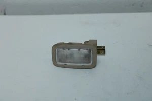 2011 HYUNDAI GENESIS SEDAN - DRIVER SIDE SUN VISOR LIGHT - Picture 1 of 4