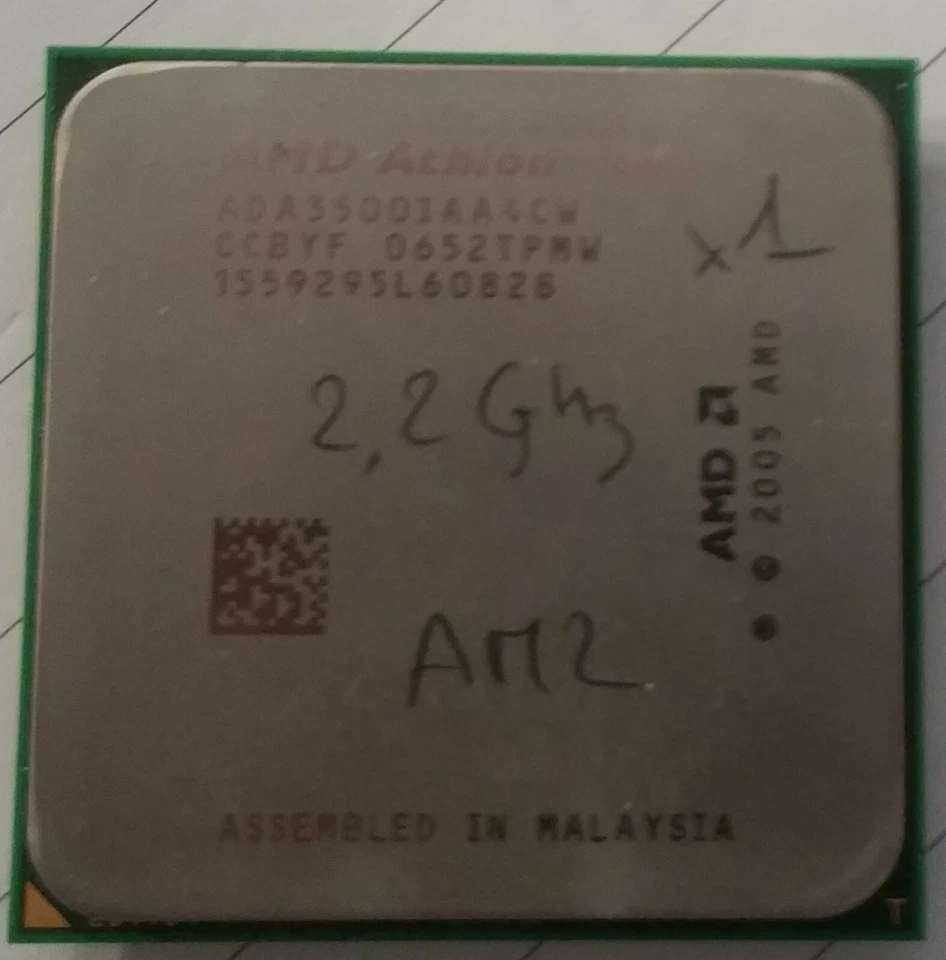 Processeur AMD Athlon 64 3500+ 2,2GHz Socket AM2 ADA3500IAA4CW - Photo 1/1
