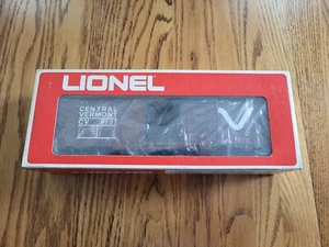 Vintage Lionel Central Vermont Brown Box Car w/ Box - 6-9737 - Excellent - Picture 1 of 9