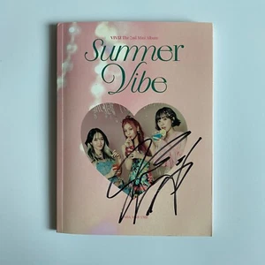 ÁLBUM AUTOGRAFIADO FIRMADO A MANO VIVIZ SUMMER VIBE READY TO SUMMER SINB + TARJETA FOTOGRÁFICA - Imagen 1 de 15