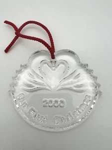 Waterford Crystal Wedding Collection Our First Christmas Ornament 2000, Marked - Picture 1 of 7