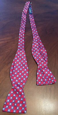 Haspel Red Blue 100% Silk Men’s Neck Bow Tie Made In China - Image 1 of 4