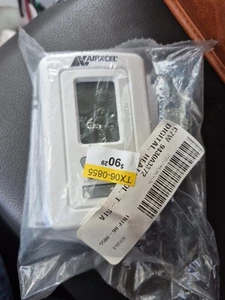 Digital Heat/Cool Thermostat - Airxcel-Coleman 9430A337 T-Stat - Bild 1 von 2