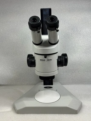 Microscopio estéreo Wild Heerbrugg M3C (ojo: 10x/21, lente: 1,0x) Foto 1 de 4