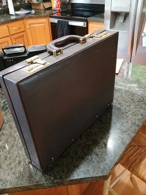 Vintage Briefcase With Pockets - Brown Genuine Leather - Imagem 1 de 4