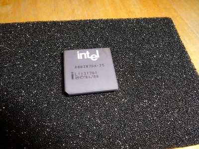 INTEL CO - Prozessor A80387DX-25 ... RETRO - Bild 1 von 4