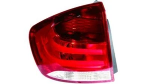 Piloto trasero BMW X1 E84 (09->15) Conductor Exterior TIPO OLSA Blanco Rojo - Imagen 1 de 1