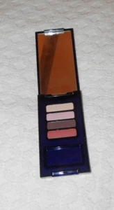 Sombra de ojos Estee Lauder Graphic Color Quad - 01 castaño rojizo encantador - - Imagen 1 de 2