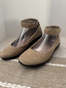 Clarks Collection Medora Nina Beige Leather Women's Ankle Strap Flats Shoes 8.5m - Picture 1 of 6