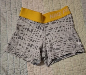 Nike Pro Girls XS Gray And Yellow Compression Shorts 19x2.5 - Picture 1 of 6