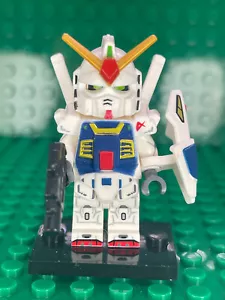 Custom LEGO MSZ-006 ZETA GUNDAM Minifigure + Bonus Mini Display Case - Picture 1 of 6