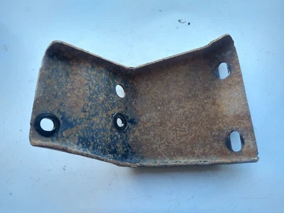 Soporte de cuadro de parachoques trasero izquierdo Dodge Ram 03-09 Foto 1 de 2