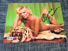 BOBBIE BRESEE SIGNED AUTOGRAPH 8X10 PHOTO SEXY SCREAM QUEENS BECKETT BAS COA