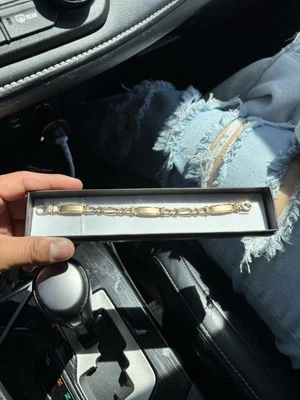 14k Gold Bracelet Made In Italy - Image 1 of 4