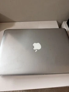 Apple MacBook Pro 13" A1278 2010 Intel Core i5 2.5GHz 4GB Ram 500GB HDD Yosemite - Picture 1 of 4