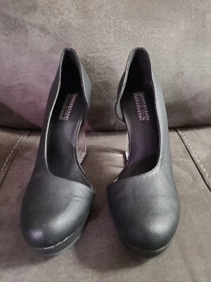 Deena & Ozzy Urban Outfitters Chunky Transparent Heels Faux Leather Shoes Sz 7 - Image 1 of 4