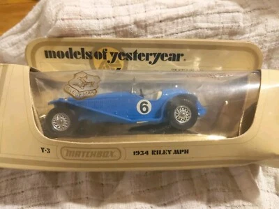 Matchbox Models of Yesteryear Y-3 1934 Riley MPH in Blue, Racing Number 6 - Image 1 of 3