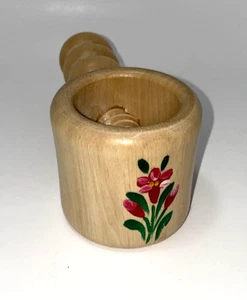 Schiaccianoci a vite in legno B*J - Foto 1 di 5