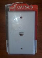 Ethernet Cat6 Wall Plate 1 Port Single Gang Plug W/ Low Voltage Mounting Bracket