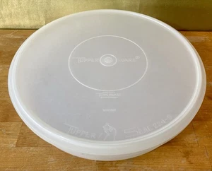Vintage Tupperware runder Kuchen Cupcake Halter Dichtung 242-1 mit Deckel 224-9 - Bild 1 von 8