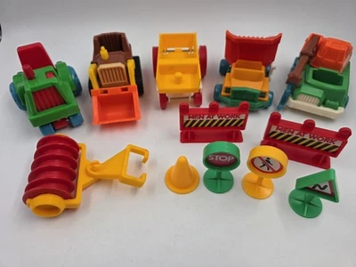 Лот из 5 винтажных строительных машин и знаков Playskool Lil Playmates 80-е - Изображение 1 из 4