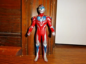 Figura Ultra Hero Series Ultraman Ginga Strium PVC Vinilo Suave 6" - Imagen 1 de 12