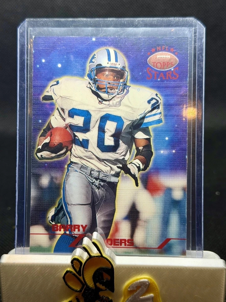 1998 TOPPS STARS BARRY SANDERS #125 RED FOIL VERSION #/8799 DETROIT LIONS - Image 1 of 2