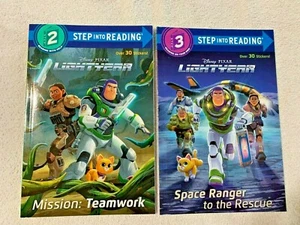 ✔ 2 LIGHTYEAR Step into Reading Books Step 2 & 3 Mission Teamwork & Space Ranger - Picture 1 of 4