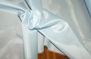 Lotes de 2,5 m x 1,2 m - tela de revestimiento azul bebé, calidad de prenda de diseñador - Imagen 1 de 3