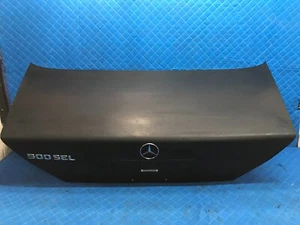 90-93 MERCEDES BENZ 300D 300E 400E 500E TRUNK LID TAILGATE - Picture 1 of 8