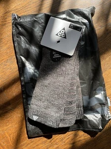 Nike Trail ACG Socks Kelley Ridge unisex Men 8-12 Run Hiking Black - Picture 1 of 4