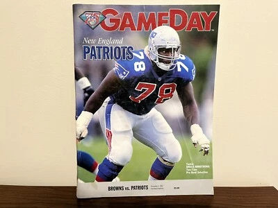November 6, 1994 Cleveland Browns vs New England Patriots  NFL Gameday Program - Image 1 of 4