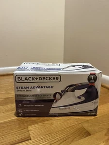 Black & Decker IR1070S Steam Advantage NonStick Steam Iron White/Blue - Picture 1 of 8