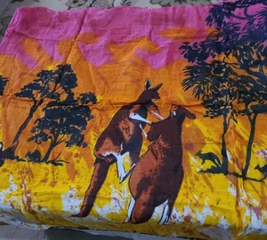 Beautiful Material With Kangaroos Design, 63 X 35, Thin Material - Picture 1 of 2